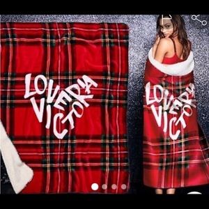 New Victoria’s Secret Plaid Christmas Blanket